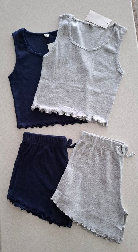 ست تاپ و شورتک کبریتی برندh&m