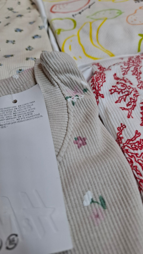 تیشرت کبریتی وارداتی اورجینال برند H&M سایز لارج